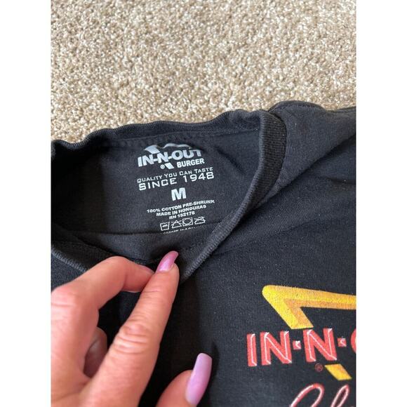 In-&-Out Colorado T-shirt Tee black graphic men's SZ MD - Flawed - Picture 8 of 9